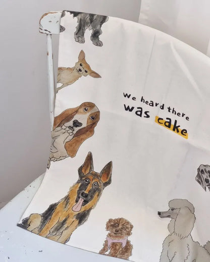 Curious dogs – Yellow